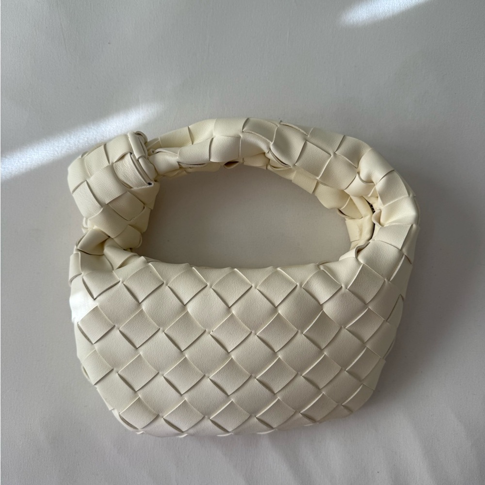 Like new bottega bag